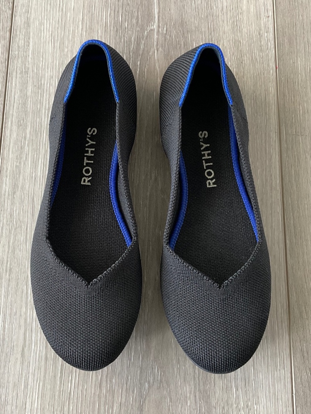 ROTHY’S Round Toe Flats in Black Size 7